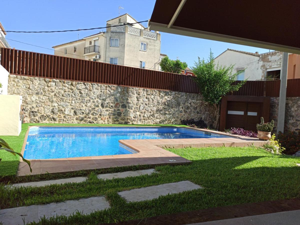 Casa Del Pueblo Villa Montichelvo Eksteriør bilde